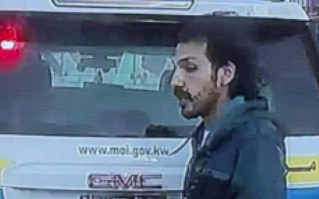 جريمة منطقة أبو خليفة .. الأمن الكويتي يعتقل الجاني بعد قتله أمه وفرد أمن